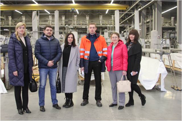 Сотрудники завода «Хамелеон» посетили производство «профайн РУС» в Воскресенске 